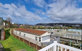 Seaside View Holiday Home